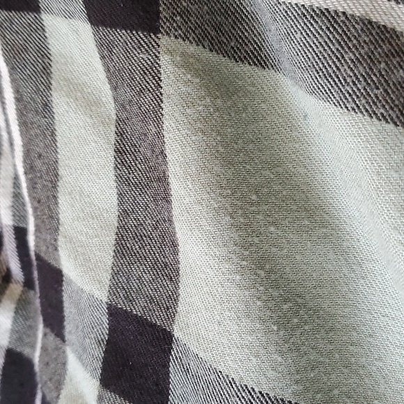 (3 For $20) O'Neil oversized high/low top - Picture 6 of 6